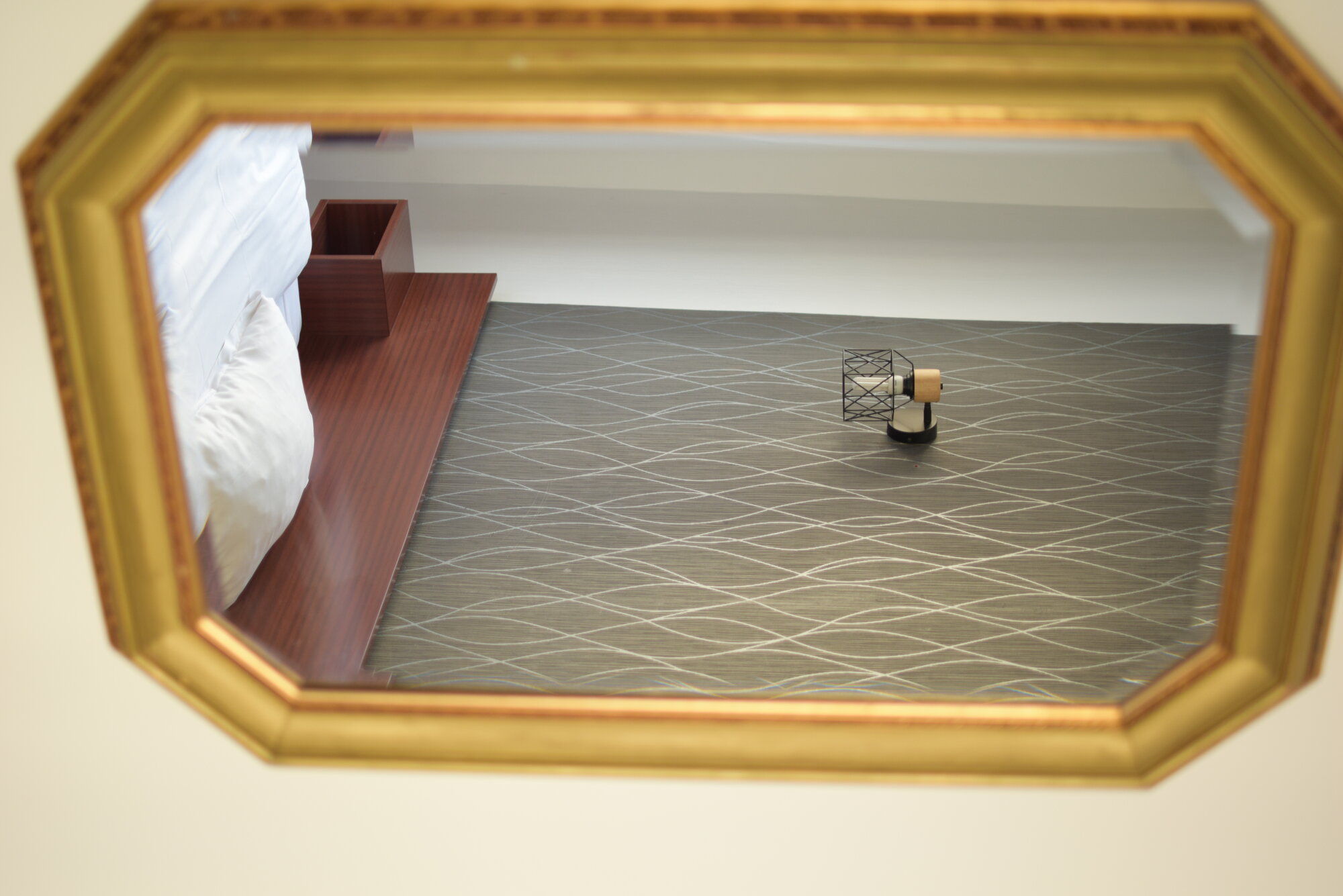 Reflet miroir de la chambre classique